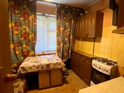 квартира за адресою Євгена Чикаленка вул., 63а