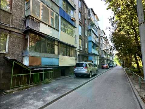 квартира за адресою В'ячеслава Чорновола вул. (Юрія Савченка), 97-Б