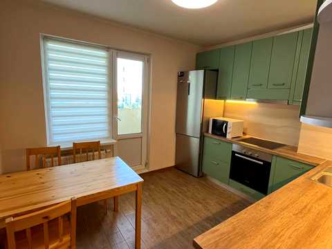 квартира за адресою Ревуцького вул., 54