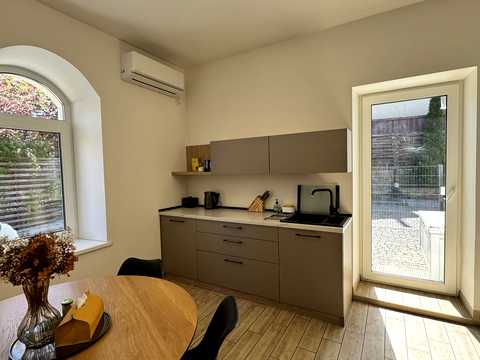 квартира за адресою Кишинівська вул., 4
