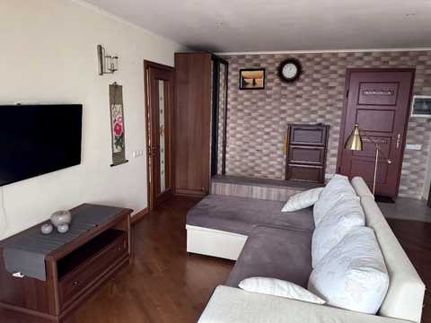квартира по адресу Драгоманова ул., 44-А