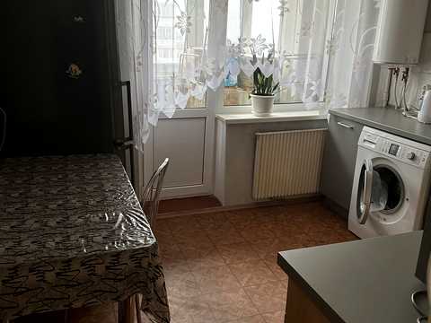 квартира за адресою Митрополита Василя Липківського вул. (Урицького), 32