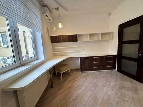 квартира по адресу Воссоединения ул., 17