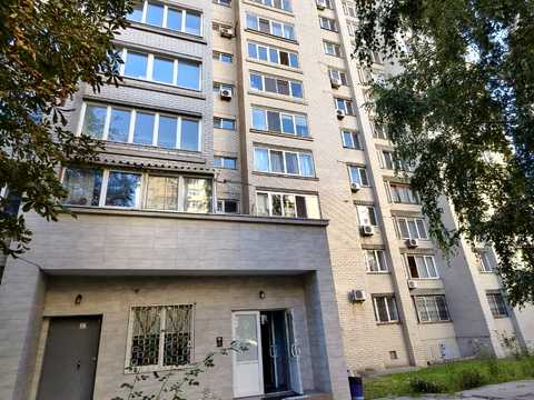квартира за адресою Казимира Малевича вул. (Боженка), 83