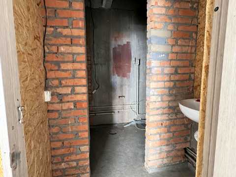 комерційна за адресою Андрія Верхогляда вул. (Михайла Драгомирова), 20-А