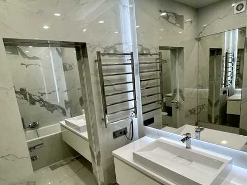 квартира за адресою Київ, Юнацька вул., 1