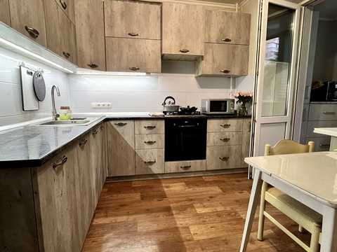 квартира по адресу Боровиковского бульв., 5