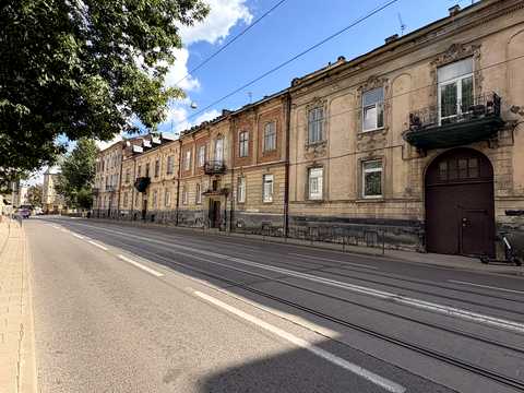 квартира за адресою Богдана Хмельницького вул., 60