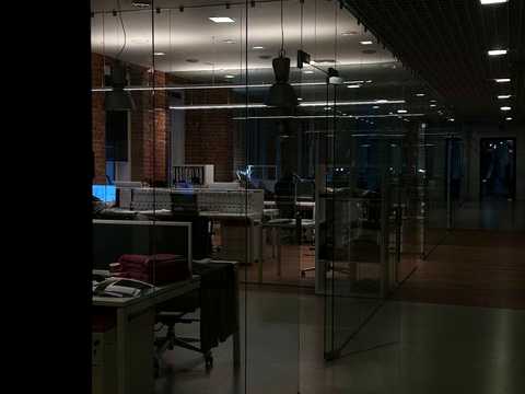 коммерческая по адресу Михаила Грушевского ул., 28/2