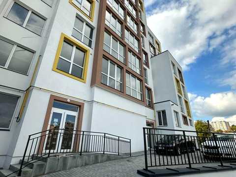 квартира за адресою Очеретяна вул., (Будинок)