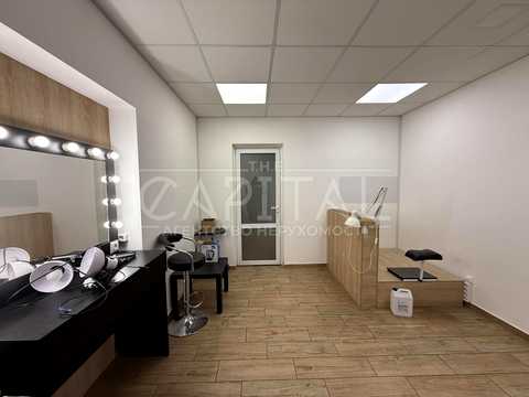 комерційна за адресою Балтійський пров., 23