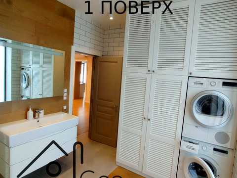 дом по адресу Киев, Святищенская ул.