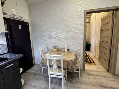 квартира за адресою Незалежності вул. (Титова), 27
