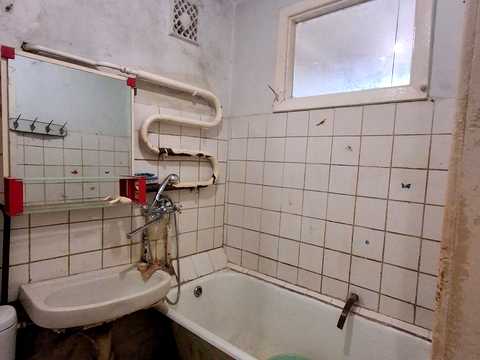 квартира за адресою Степана Бандери просп., 19