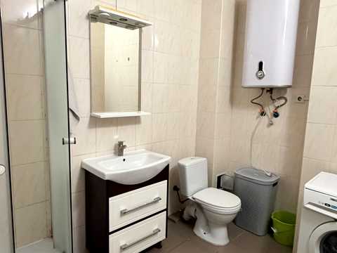квартира по адресу Драгоманова ул., 2