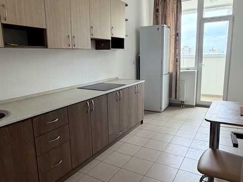 квартира по адресу Драгоманова ул., 2