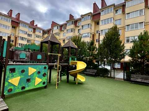 квартира за адресою Затишна вул., 8