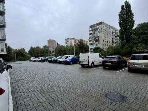 коммерческая по адресу Елены Телиги ул., 63