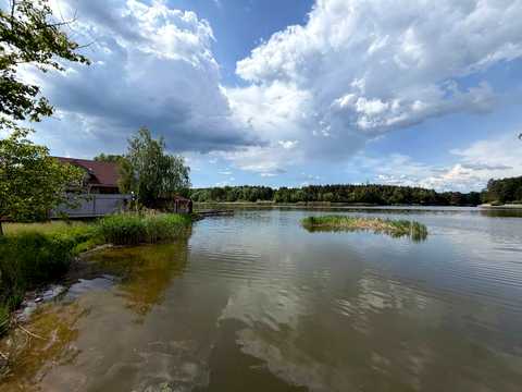 дом по адресу Украинка, Богдана Хмельницького