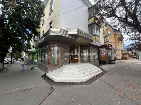 комерційна за адресою Соборна вул., 19