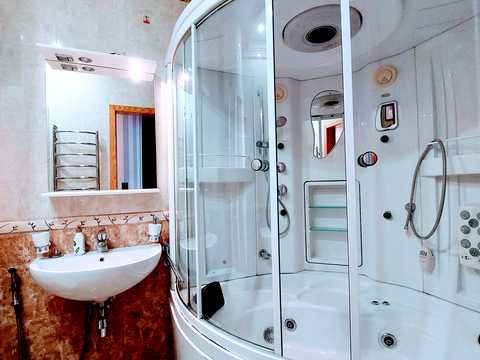 квартира по адресу Кловский спуск, 6