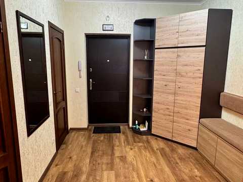 квартира по адресу Любомира Гузара просп. (Космонавта Комарова), 46-В