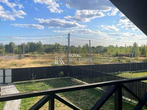будинок за адресою Лугова вул.