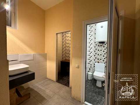 комерційна за адресою Рівне, Біла вул., 53