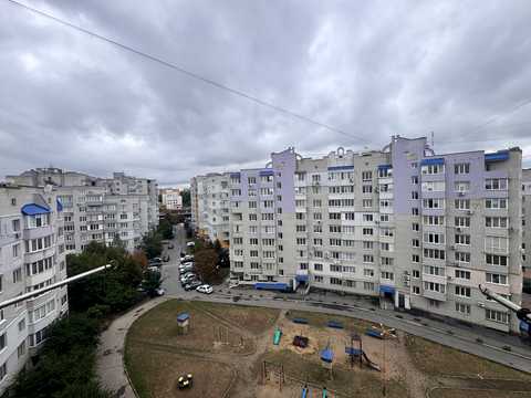 квартира за адресою Академіка Ющенка вул., 10
