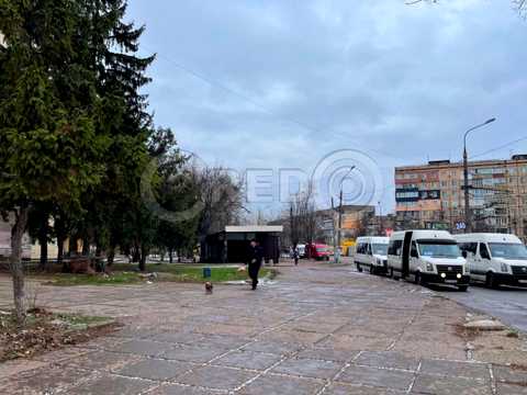 комерційна за адресою Кривий Ріг, Федора Караманиць вул. (Ватутіна), 80а