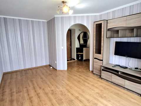 квартира за адресою Крайна вул., 1-Б
