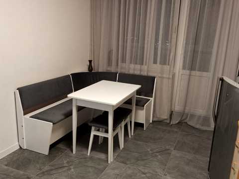 квартира за адресою Святошинська пл., 1