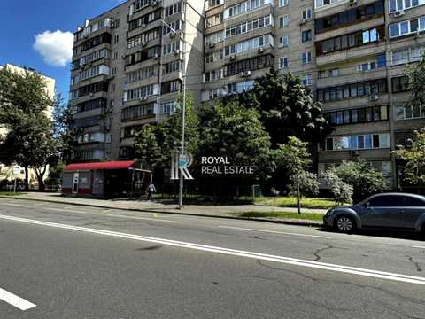 коммерческая по адресу Драгоманова ул., 27