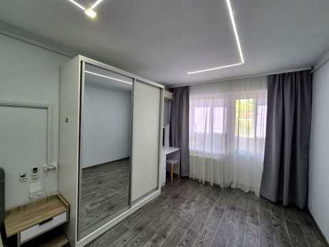 квартира за адресою Олега Мудрака вул. (Генерала Наумова), 37-Б