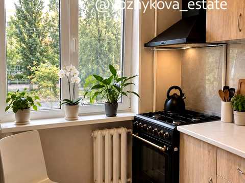 квартира за адресою Вацлава Гавела бульв. (Івана Лепсе), 48/24