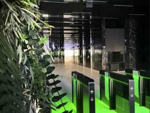 коммерческая по адресу Короленковская ул., 4