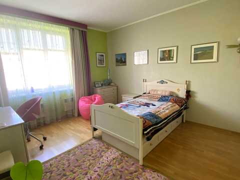 квартира за адресою Грицая, 10