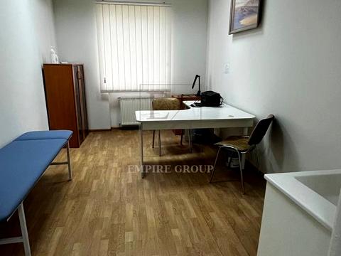 коммерческая по адресу Берестейське шоссе (Брест-Литовське), 7-б