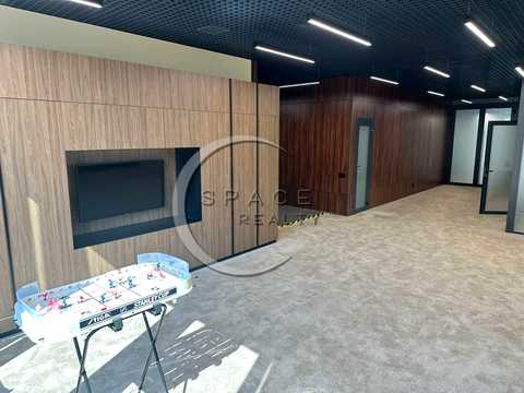 комерційна за адресою Київ, Товарна вул., 1
