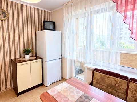 квартира по адресу Левка Лукьяненко ул. (Маршала Тимошенка), 1-Г