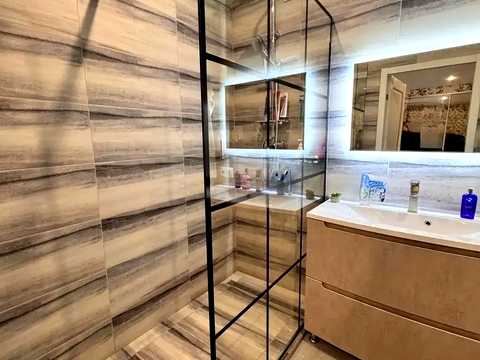 квартира за адресою Співдружності вул., 7
