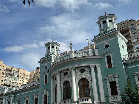 квартира за адресою Михайла Омеляновича-Павленка вул. (Суворова), 18/20