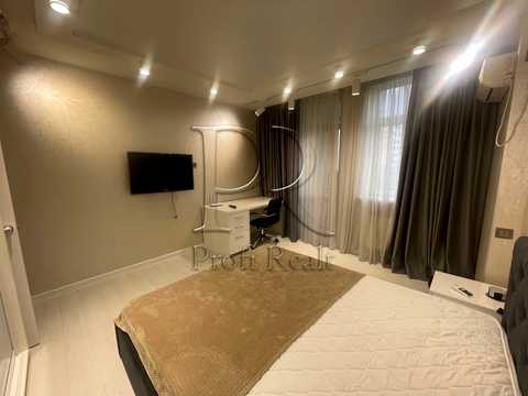 квартира за адресою Федора Ернста вул., 16-Б