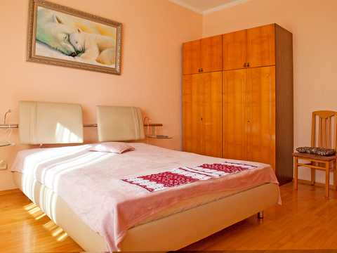 квартира за адресою Дмитрівська вул., 69