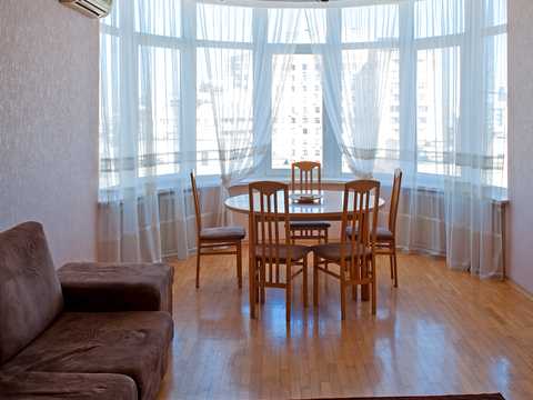 квартира за адресою Дмитрівська вул., 69
