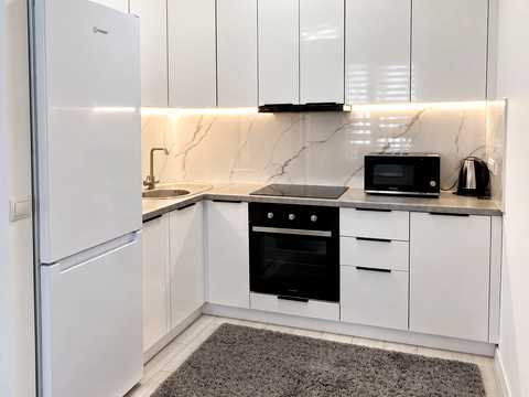 квартира за адресою Августина Волошина вул., 12