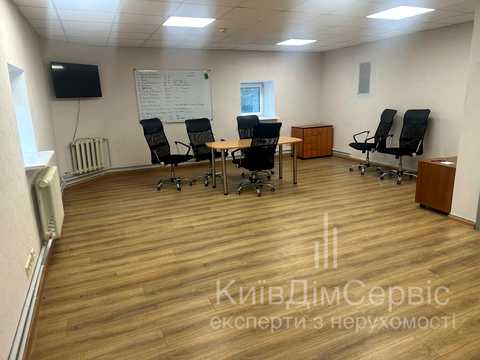 комерційна за адресою Михайла Котельникова вул., 35