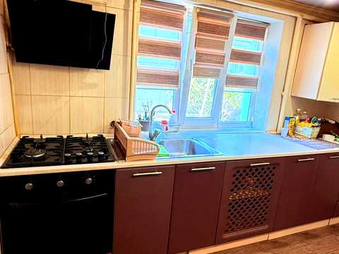 дом по адресу Івана Маркова, 1