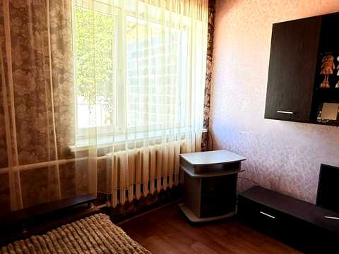 дом по адресу Івана Маркова, 1