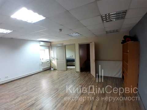 комерційна за адресою Михайла Котельникова вул., 35